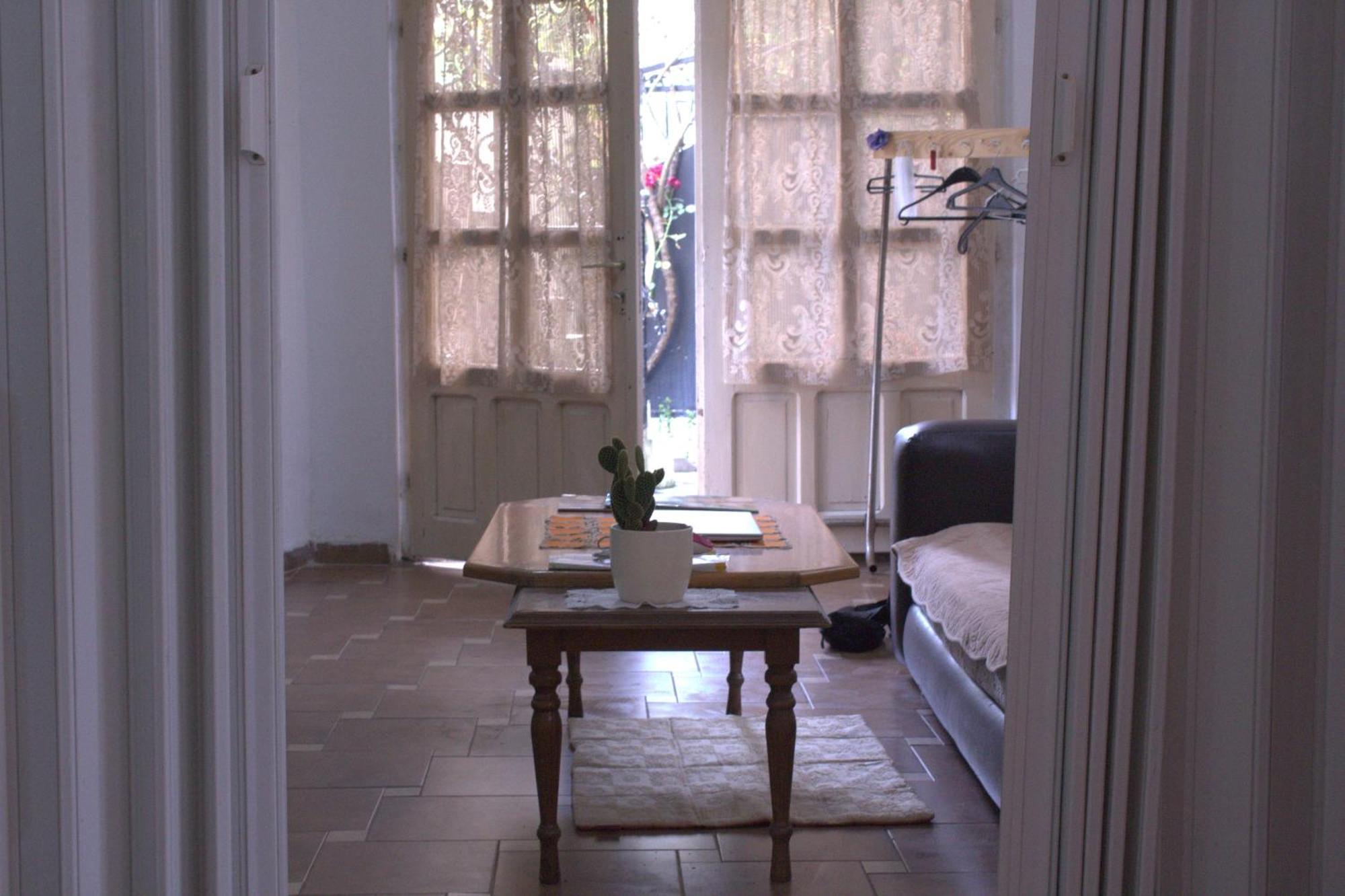 Bed and Breakfast Adem'S Cozy Terrace Retreat Skopje Exterior foto